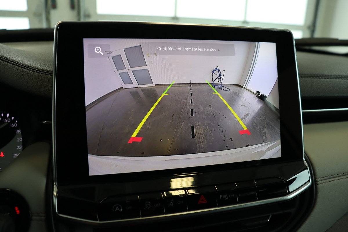 Jeep Compass LIMITED 4X4 2023-15