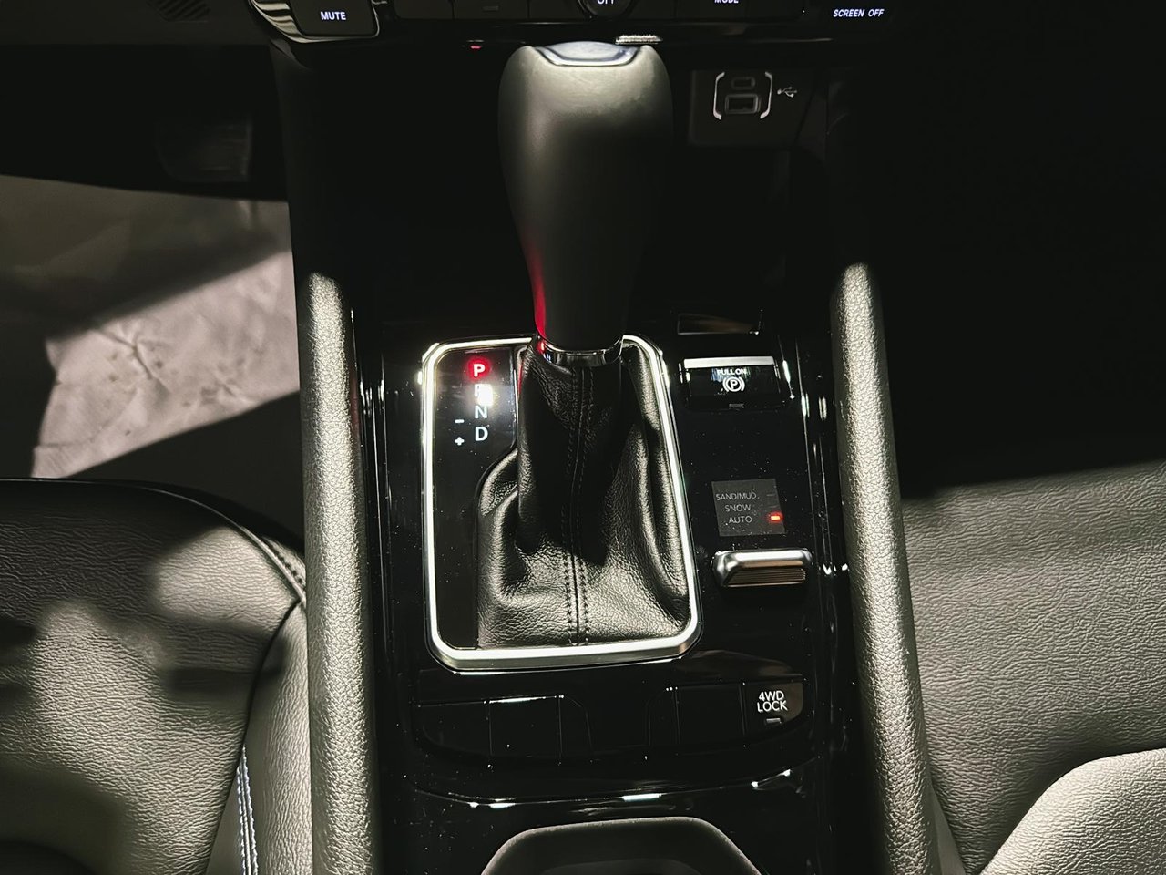 2025 Jeep Compass ALTITUDE-13