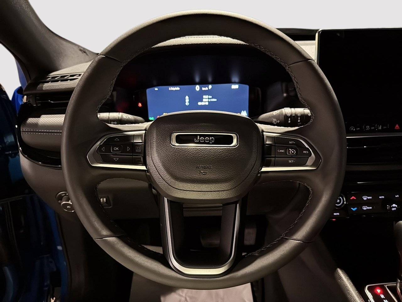 2025 Jeep Compass ALTITUDE-10