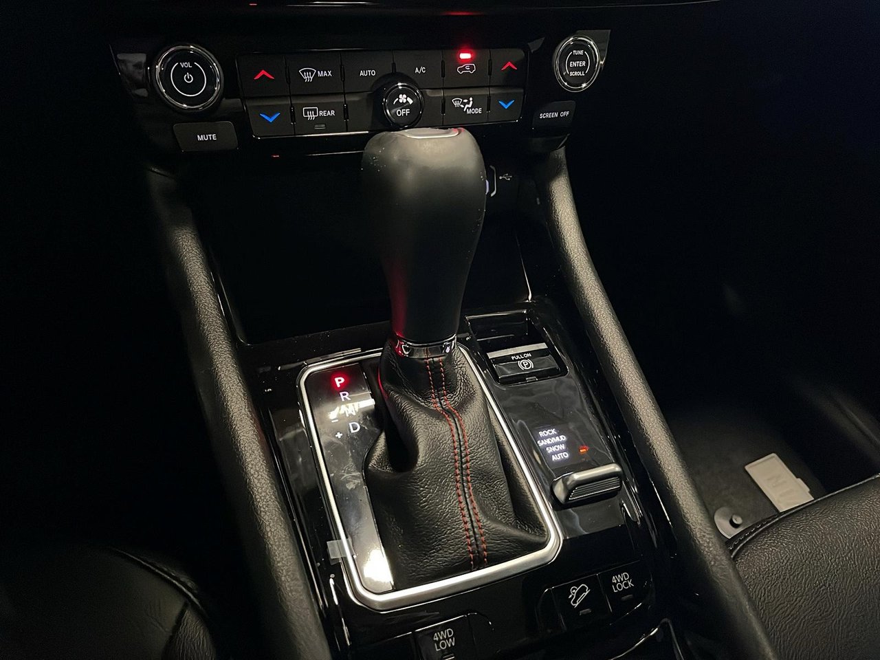 2026 Jeep Compass TRAILHAWK-12