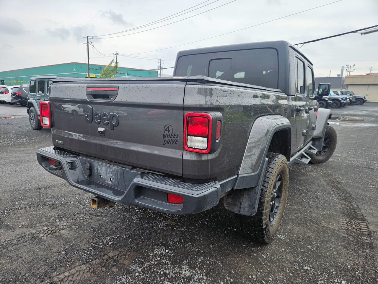 Jeep Gladiator Willys 2021-2
