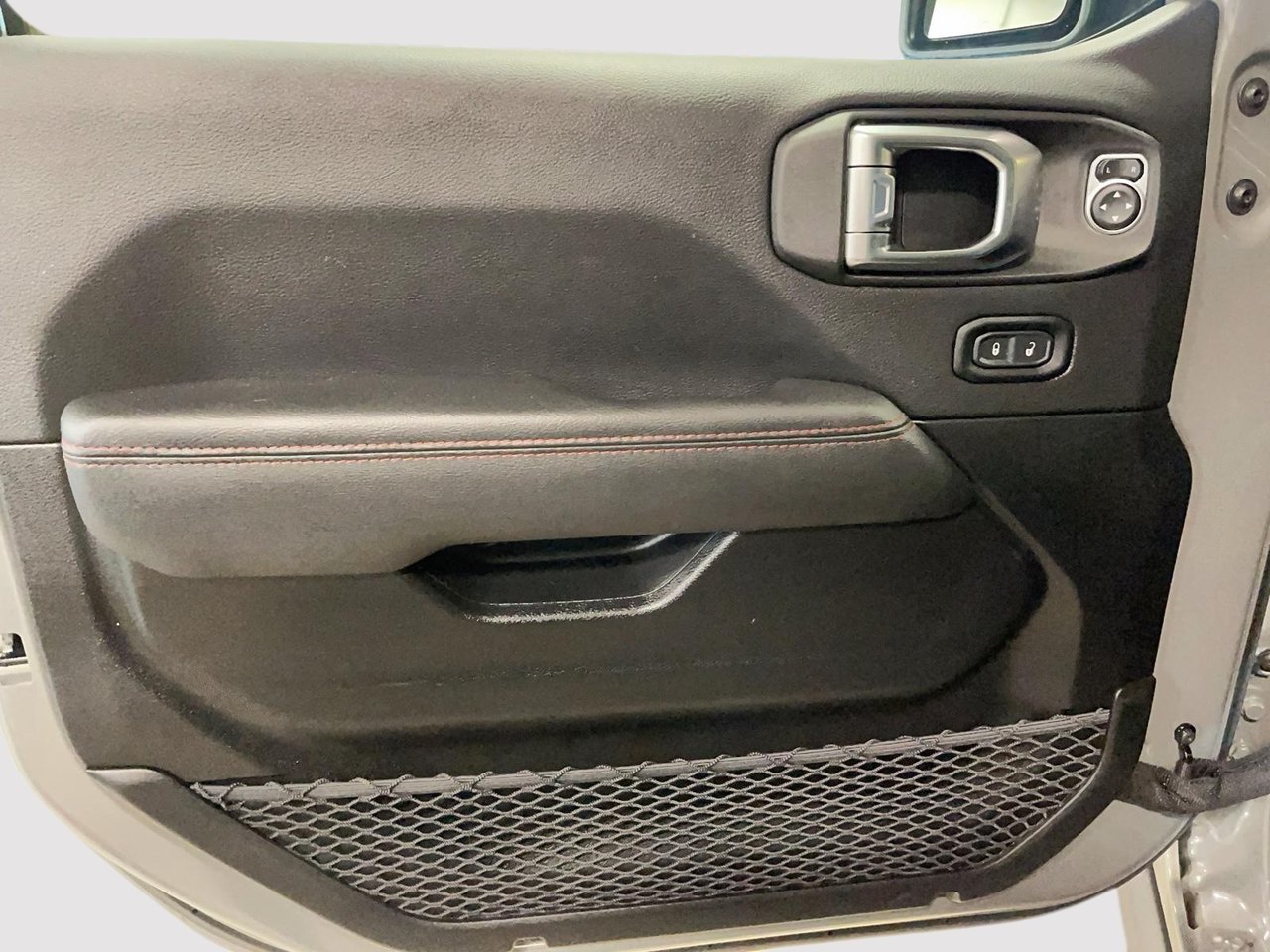 2023 Jeep Gladiator RUBICON 4X4 // SIÈGES ET VOLANT CHAUFFANTS-9