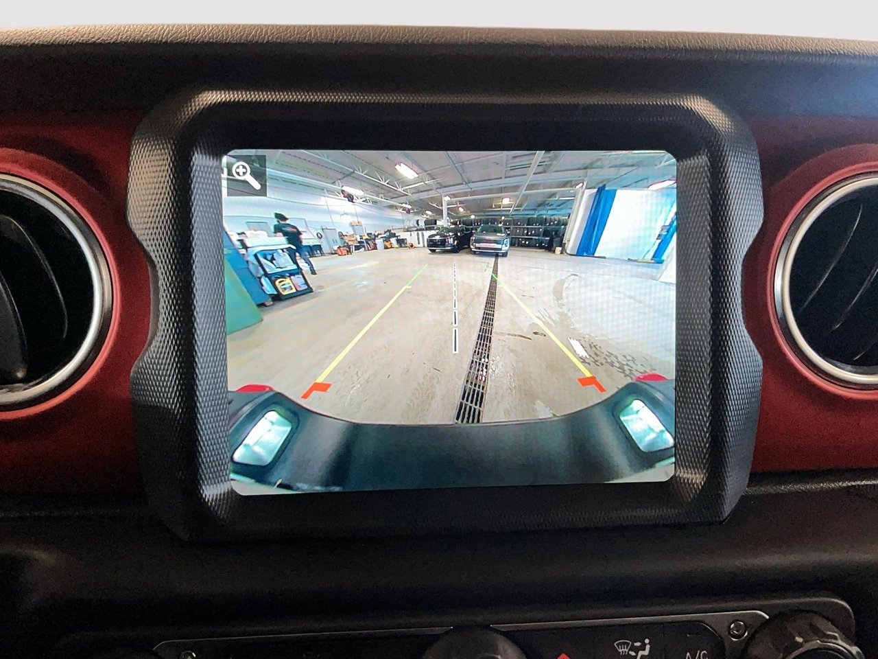 2023 Jeep Gladiator RUBICON 4X4 // SIÈGES ET VOLANT CHAUFFANTS-15