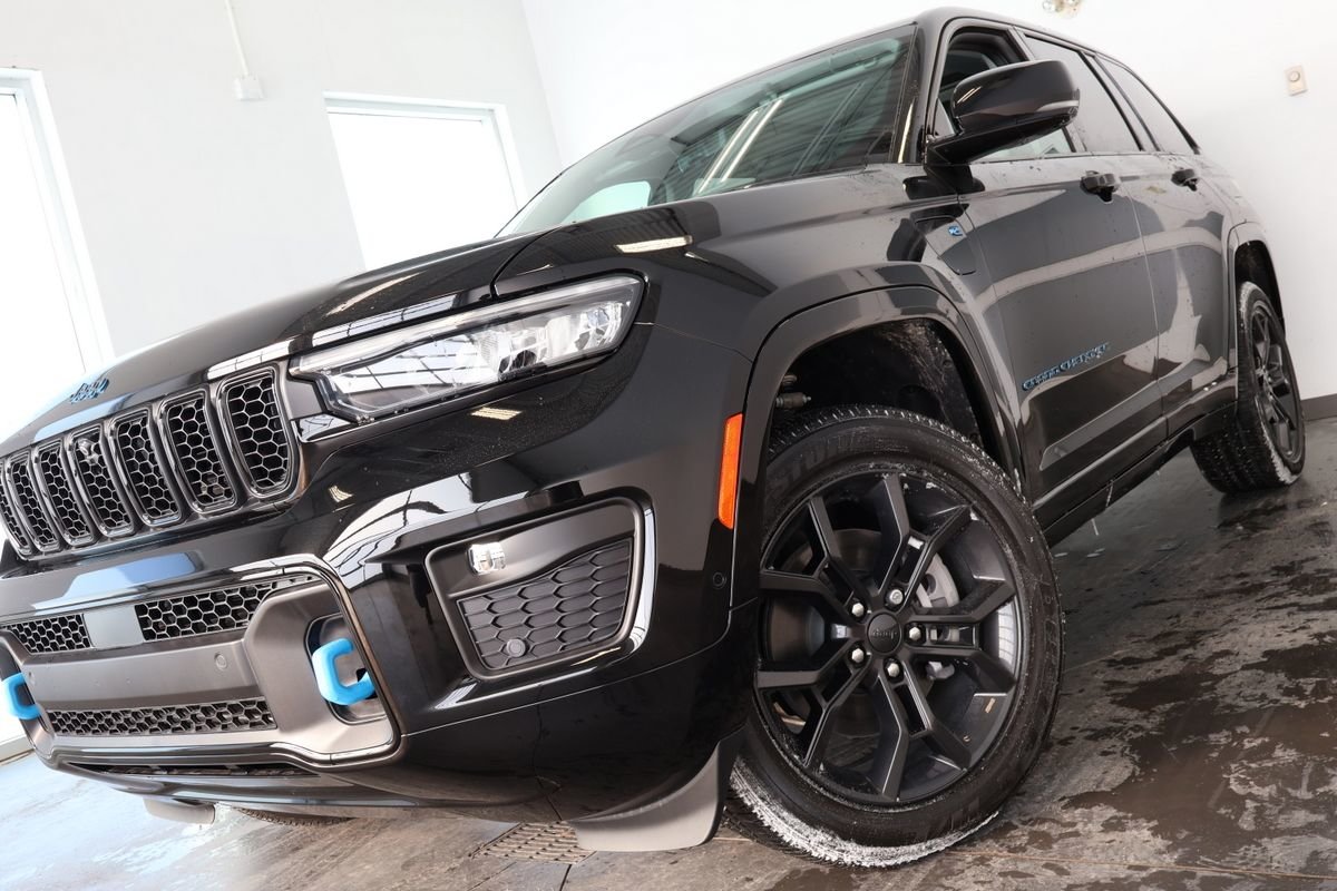 2023 Jeep Grand Cherokee 4xe 30th Anniversary-6