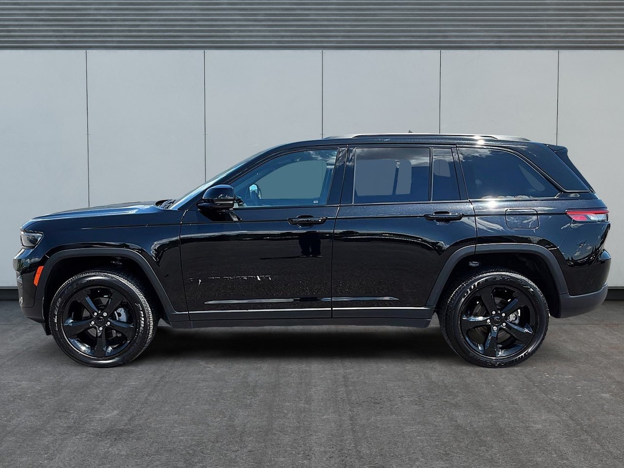 Jeep Grand Cherokee Altitude 2024-4
