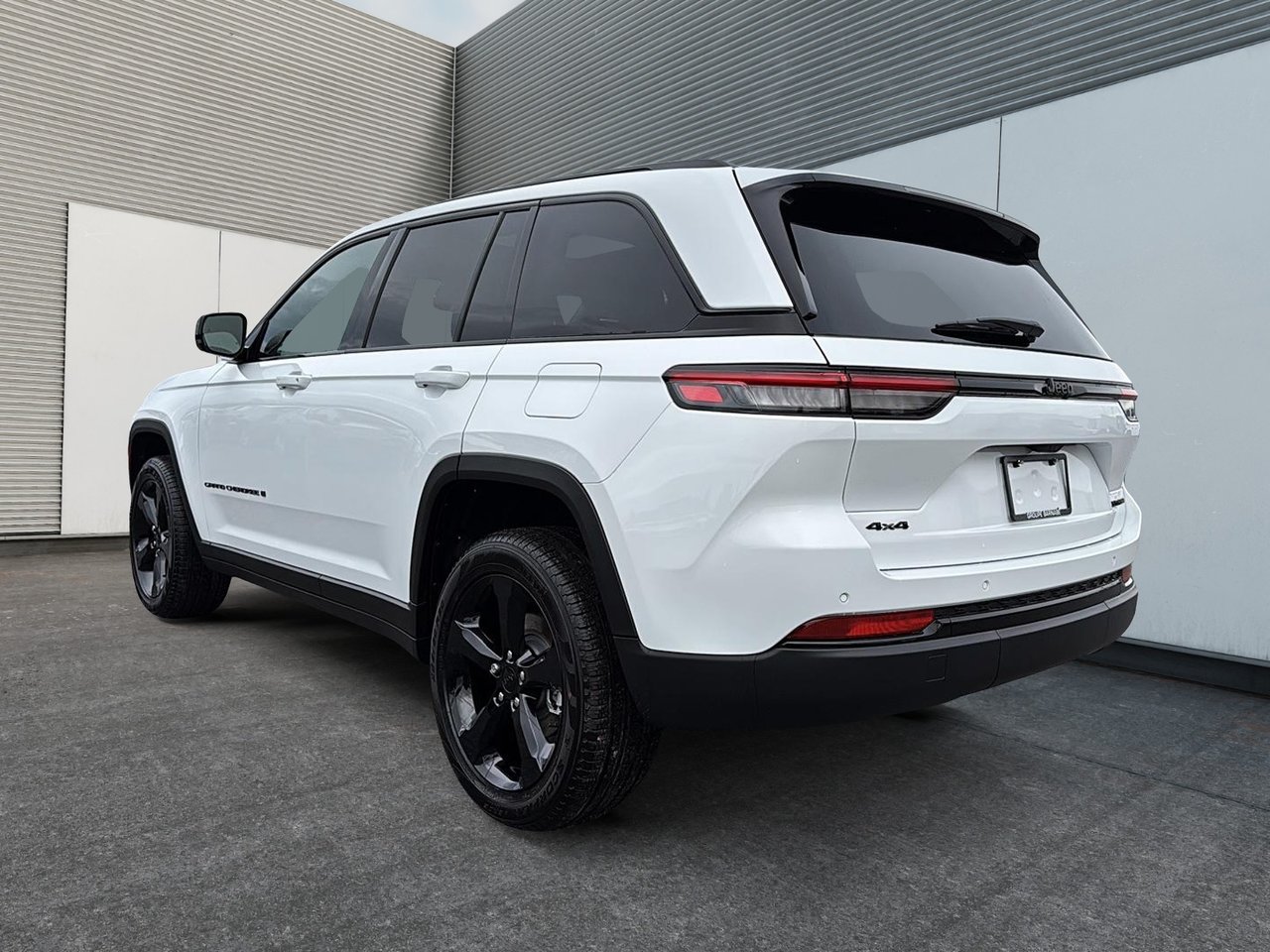 Jeep Grand Cherokee LIMITED 2025-3