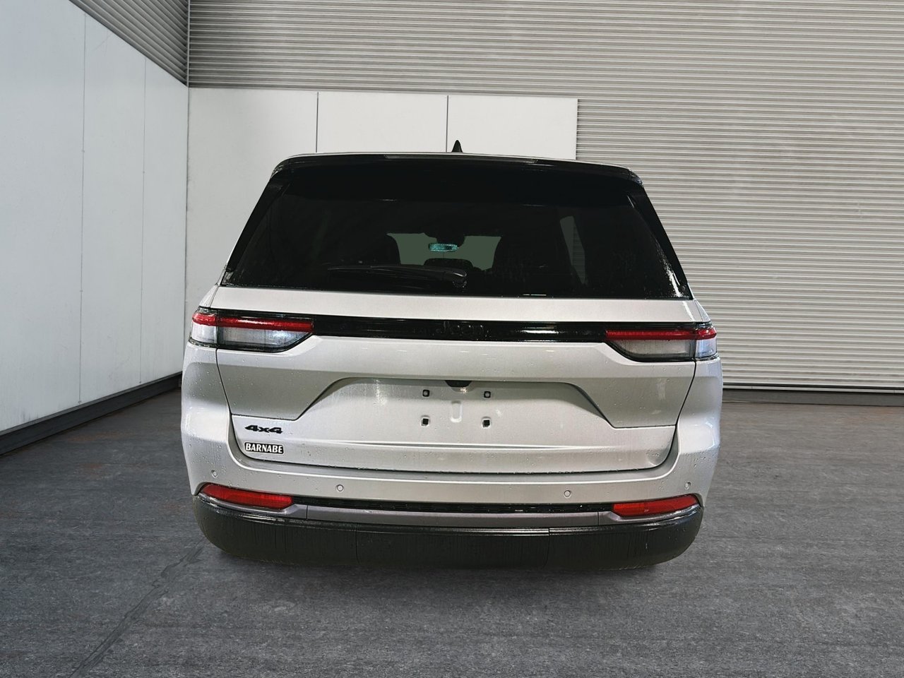 2026 Jeep Grand Cherokee ALTITUDE-2