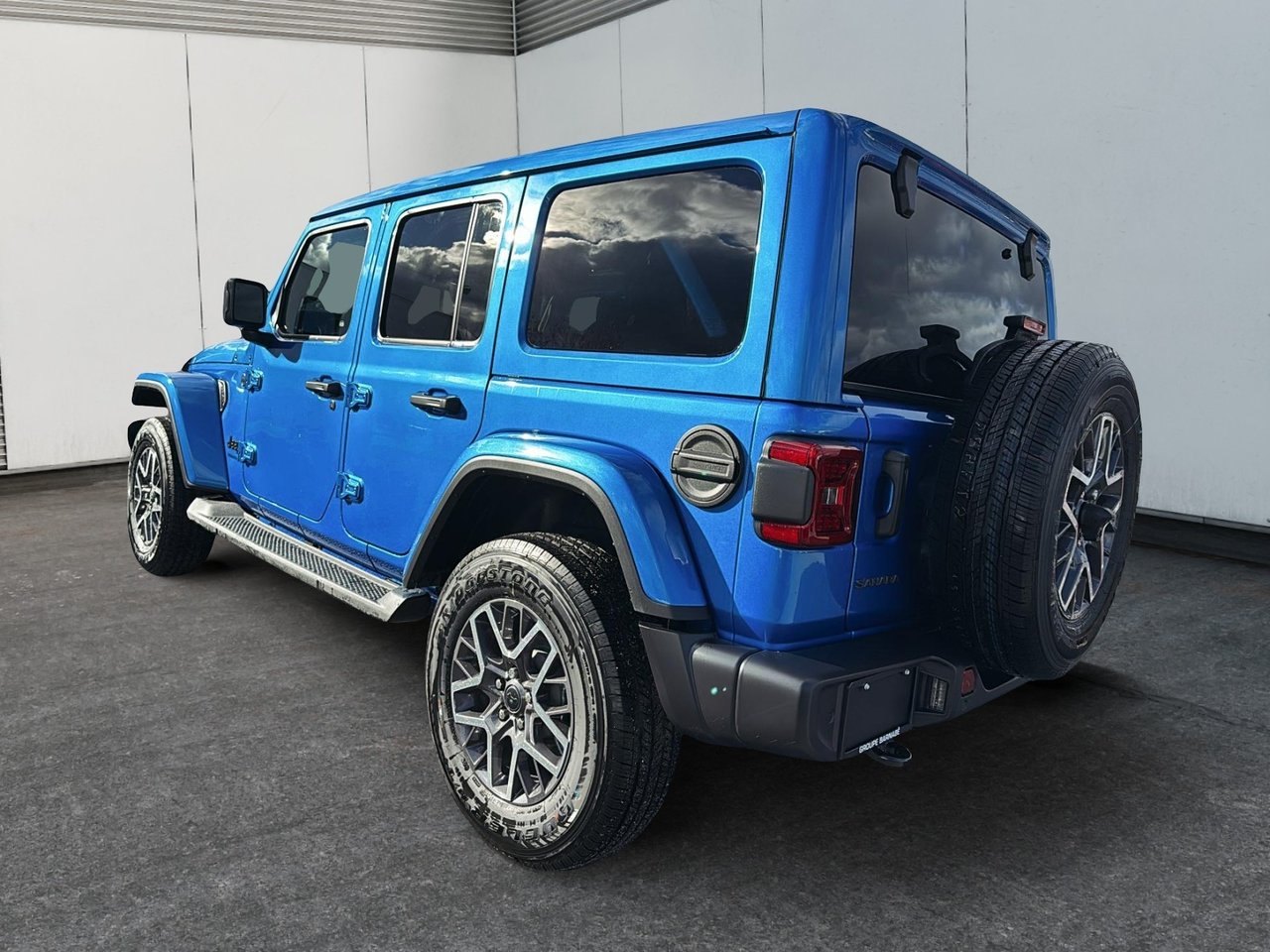 Jeep Wrangler 4-Door SAHARA 2026-3