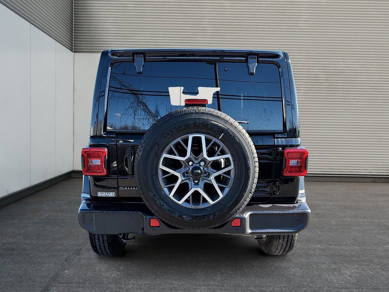Jeep Wrangler 4-Door SAHARA 2026-2