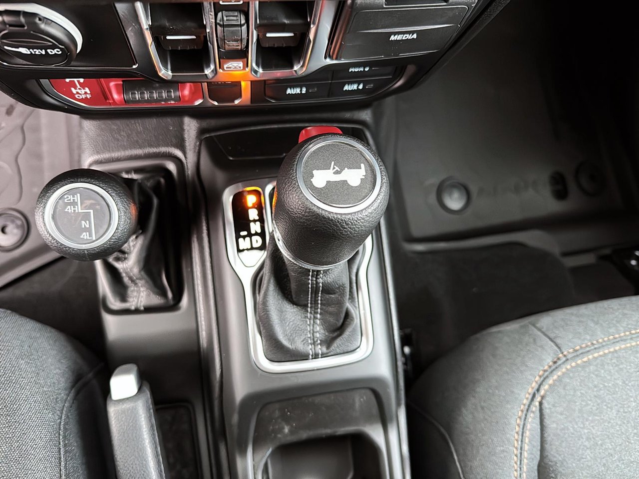 2026 Jeep Wrangler 4-Door WILLYS-14