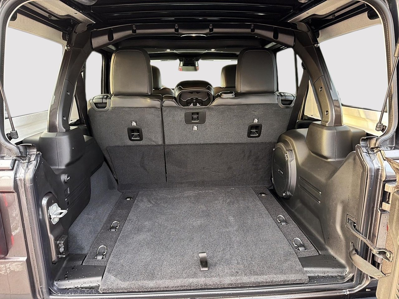 2026 Jeep Wrangler 4-Door RUBICON-5