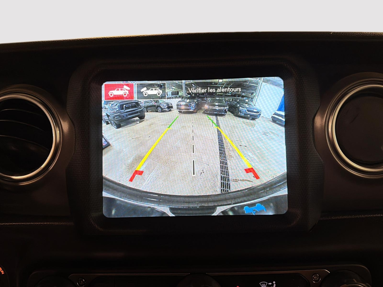 2022 Jeep Wrangler 4xe Unlimited Rubicon-12