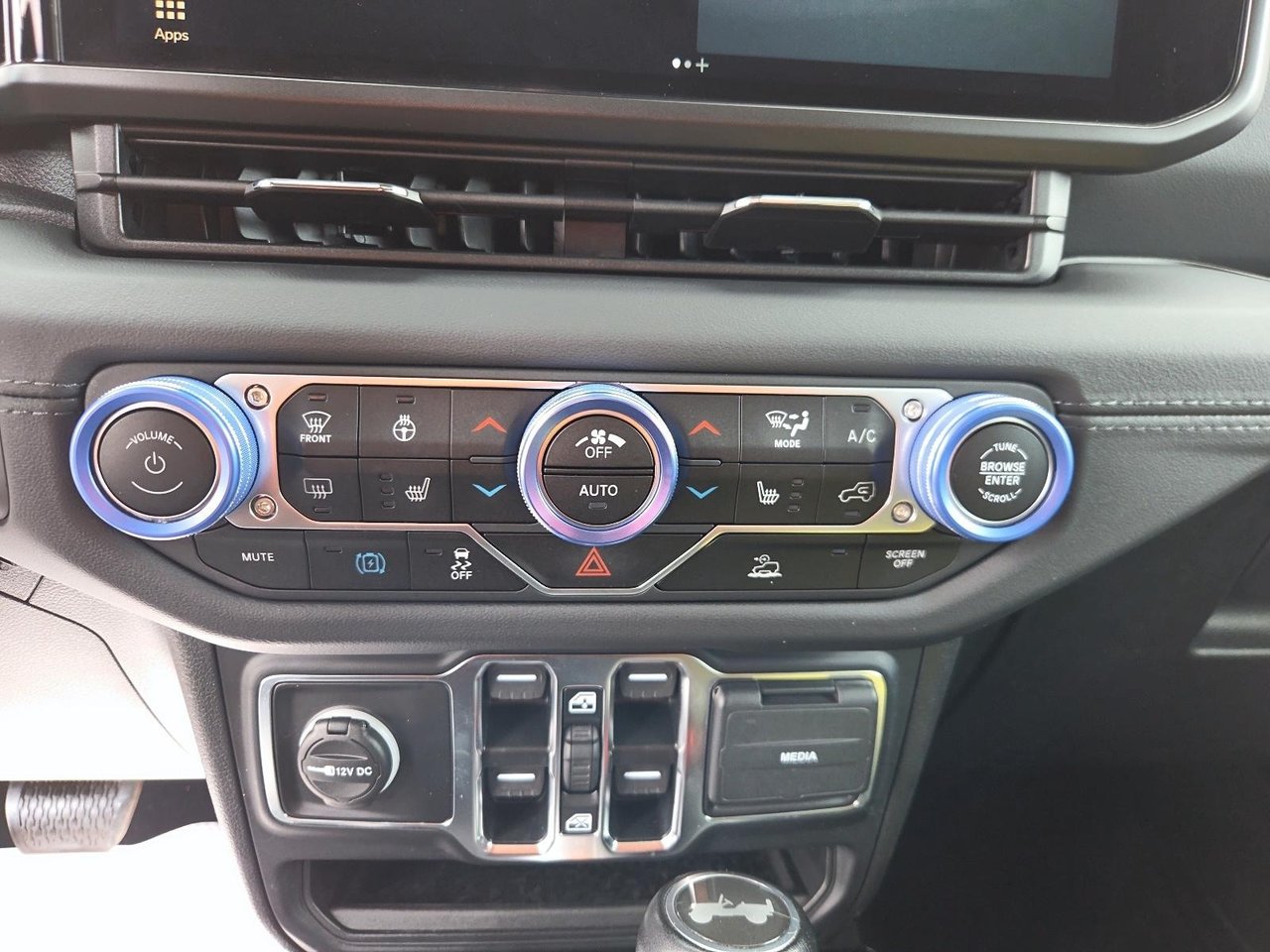 2024 Jeep Wrangler 4xe SAHARA 4XE • NAVIGATION • CUIR-13