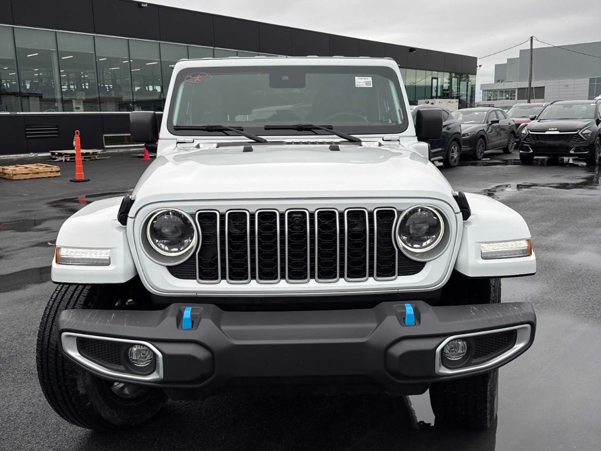 Jeep Wrangler 4xe Sahara 2024-1