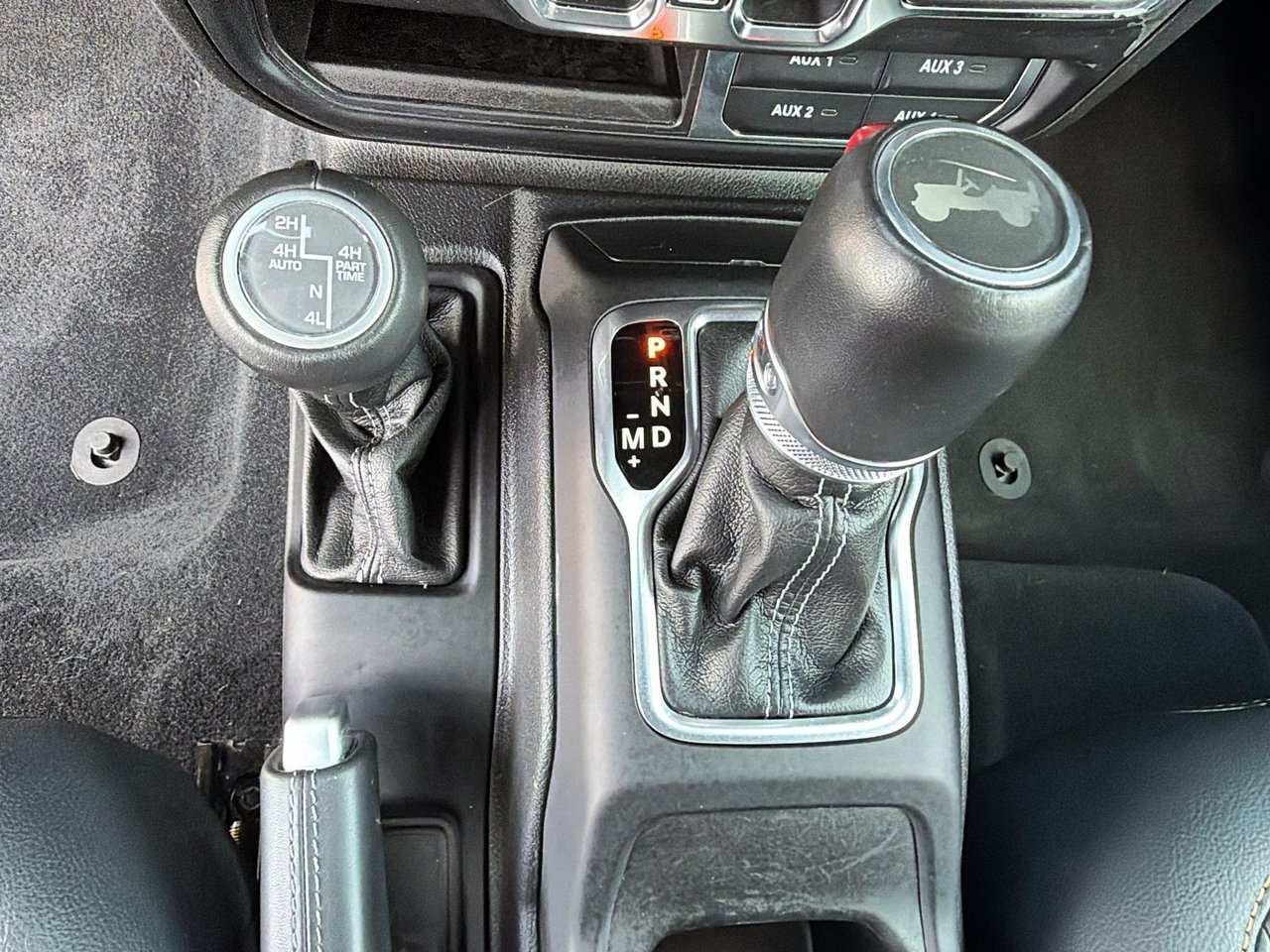 Jeep Wrangler 4xe Sahara 2024-14