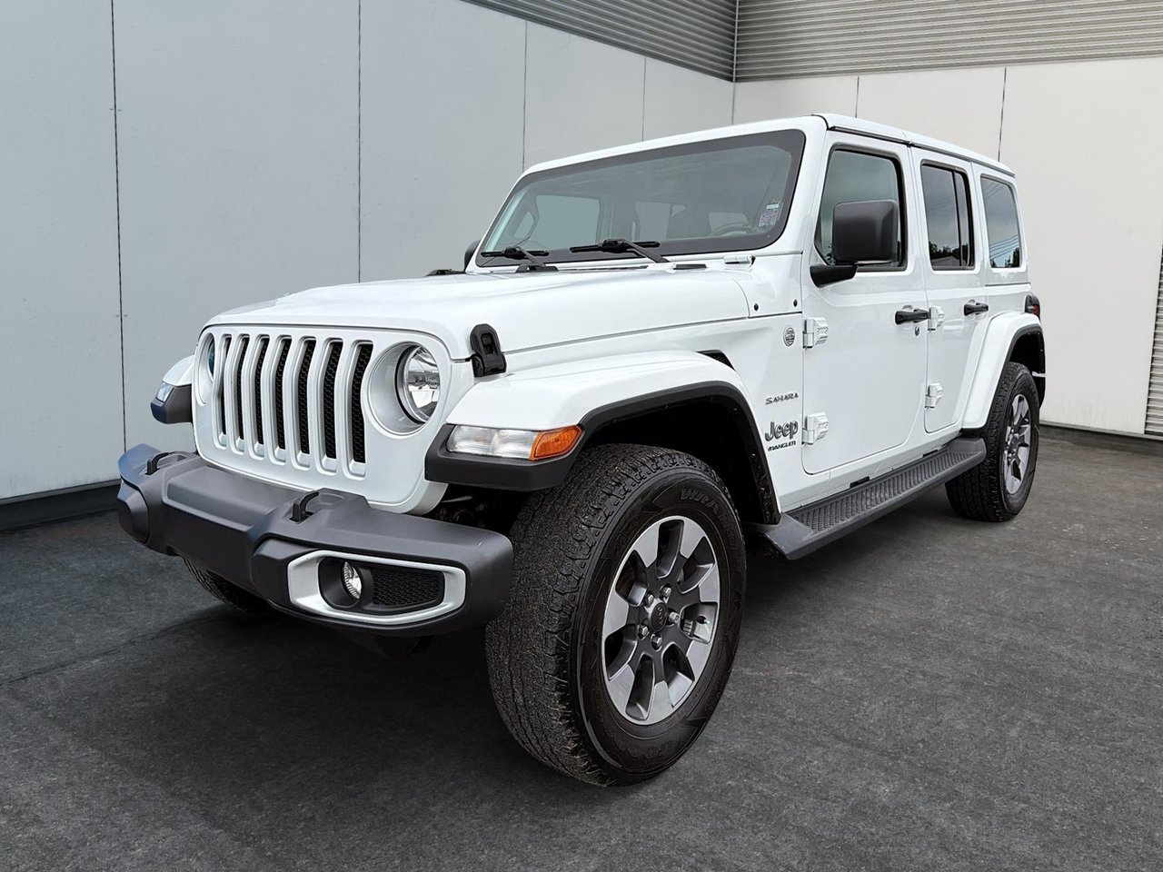 2023 Jeep Wrangler Sahara-0