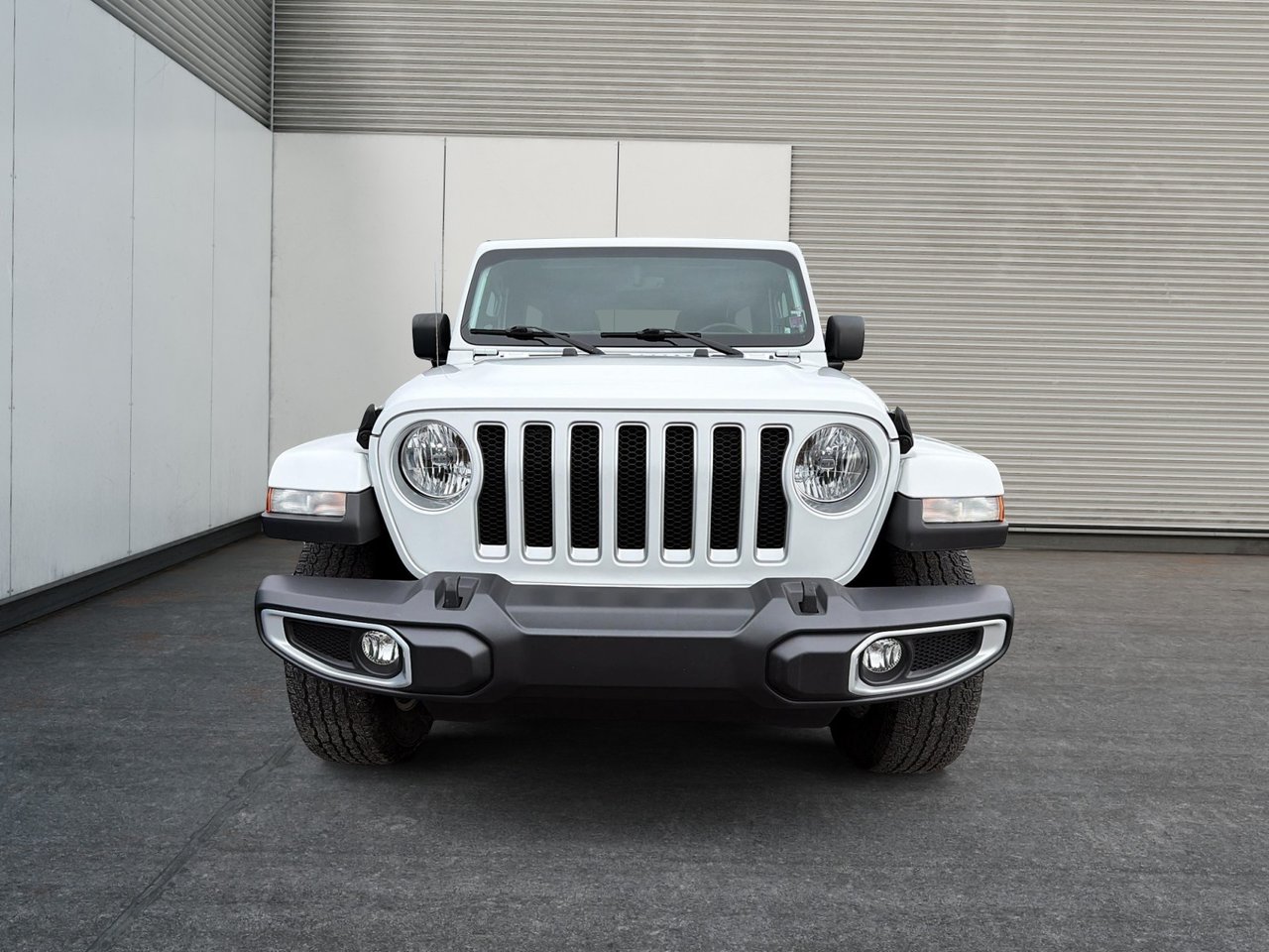 2023 Jeep Wrangler Sahara-1
