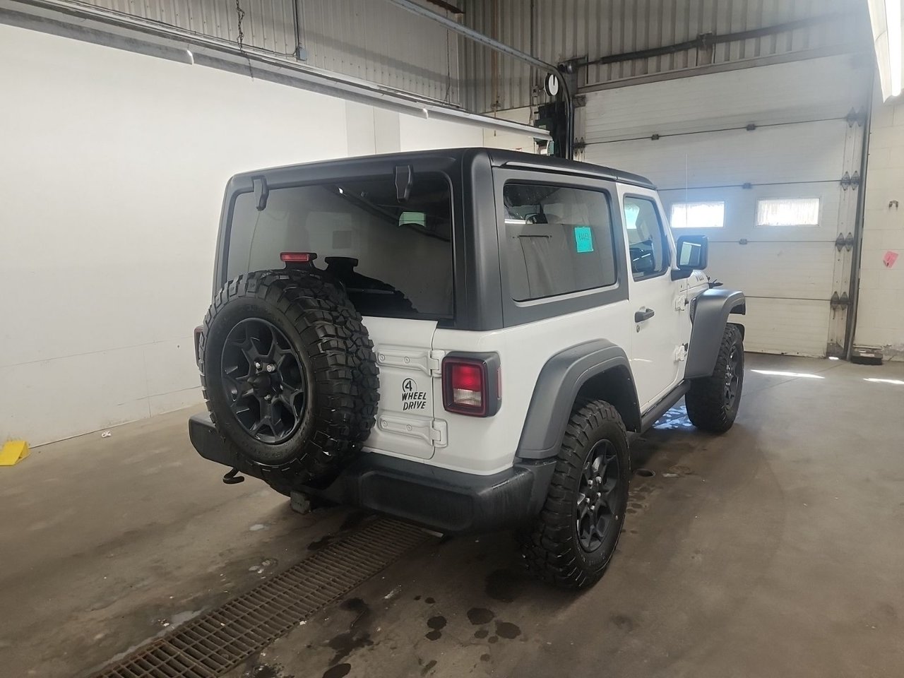 Jeep Wrangler Willys Sport 2023-1