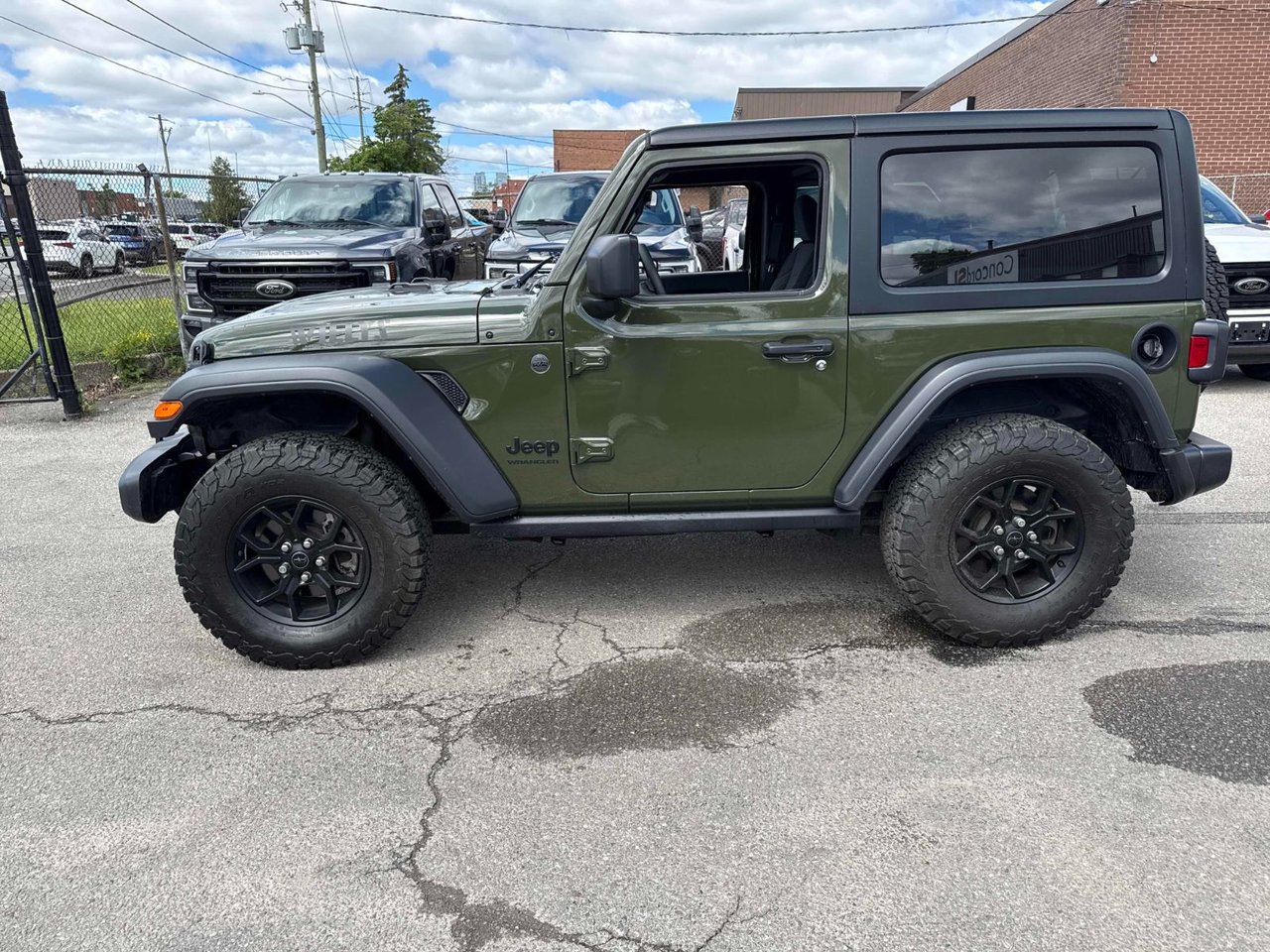 2024 Jeep Wrangler Willys 4x4 Tech + Confort-2