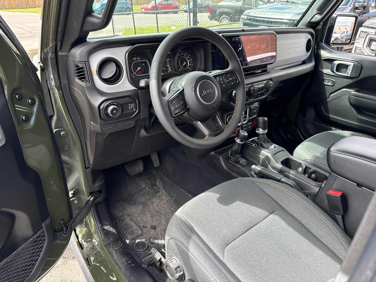 2024 Jeep Wrangler Willys 4x4 Tech + Confort-5