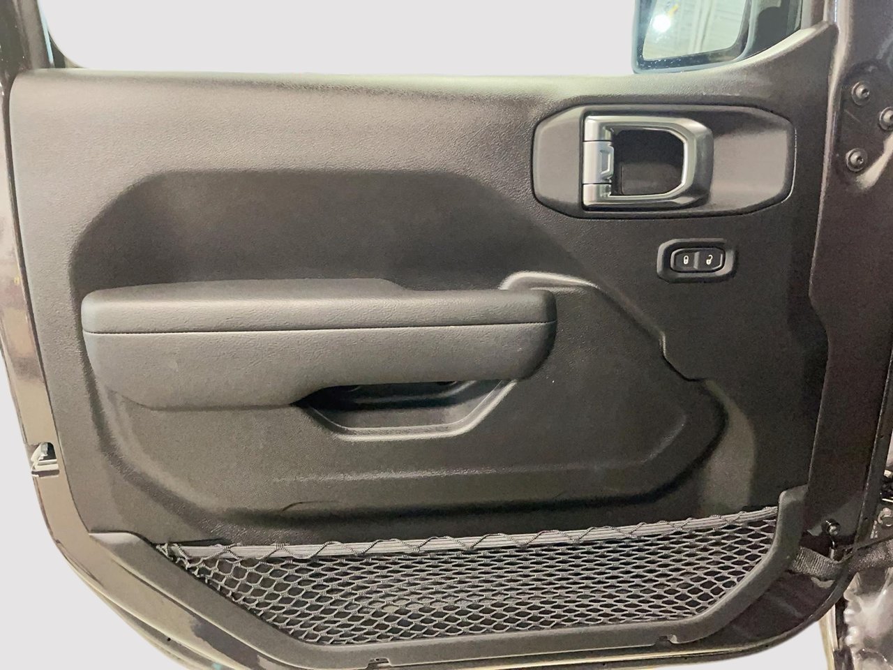 Jeep Wrangler SPORT 2026-10