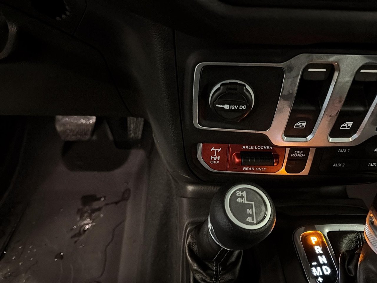 2026 Jeep Wrangler WILLYS-15