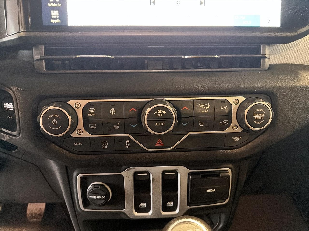 Jeep Wrangler SPORT S 2026-13