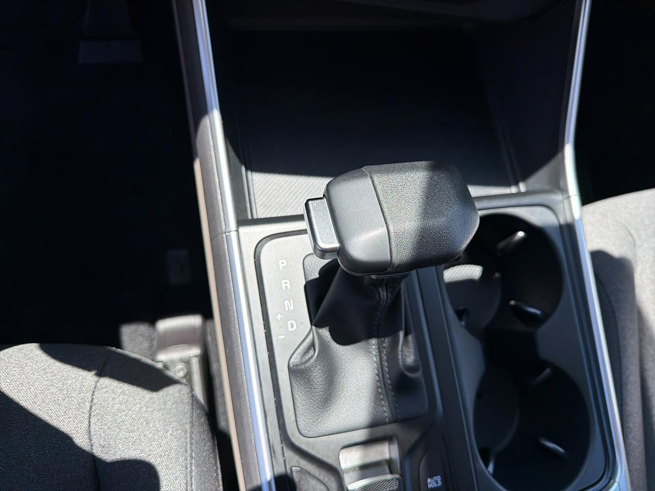 2026 Kia Carnival LX-14