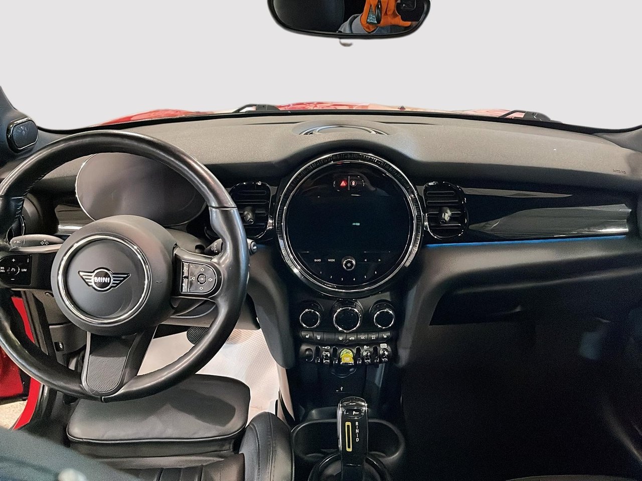 2023 MINI 3 Door Cooper SE 100% Electric Premium-9