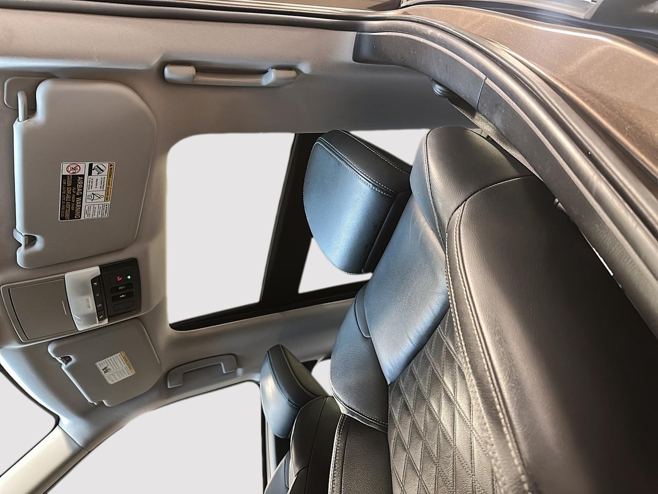 Mitsubishi OUTLANDER PHEV GT AWC PLUG-IN BRANCHABLE 2023-16