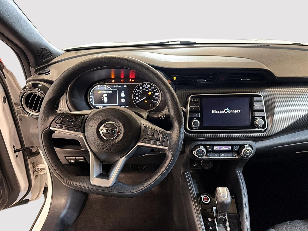 Nissan Kicks SV 2018-9