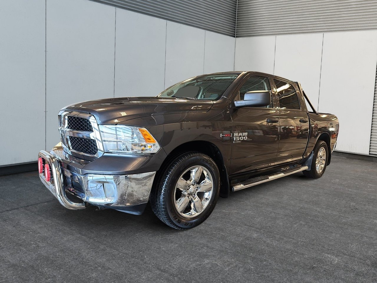2019 Ram 1500 Classic TRADESMAN CREW CAB-0