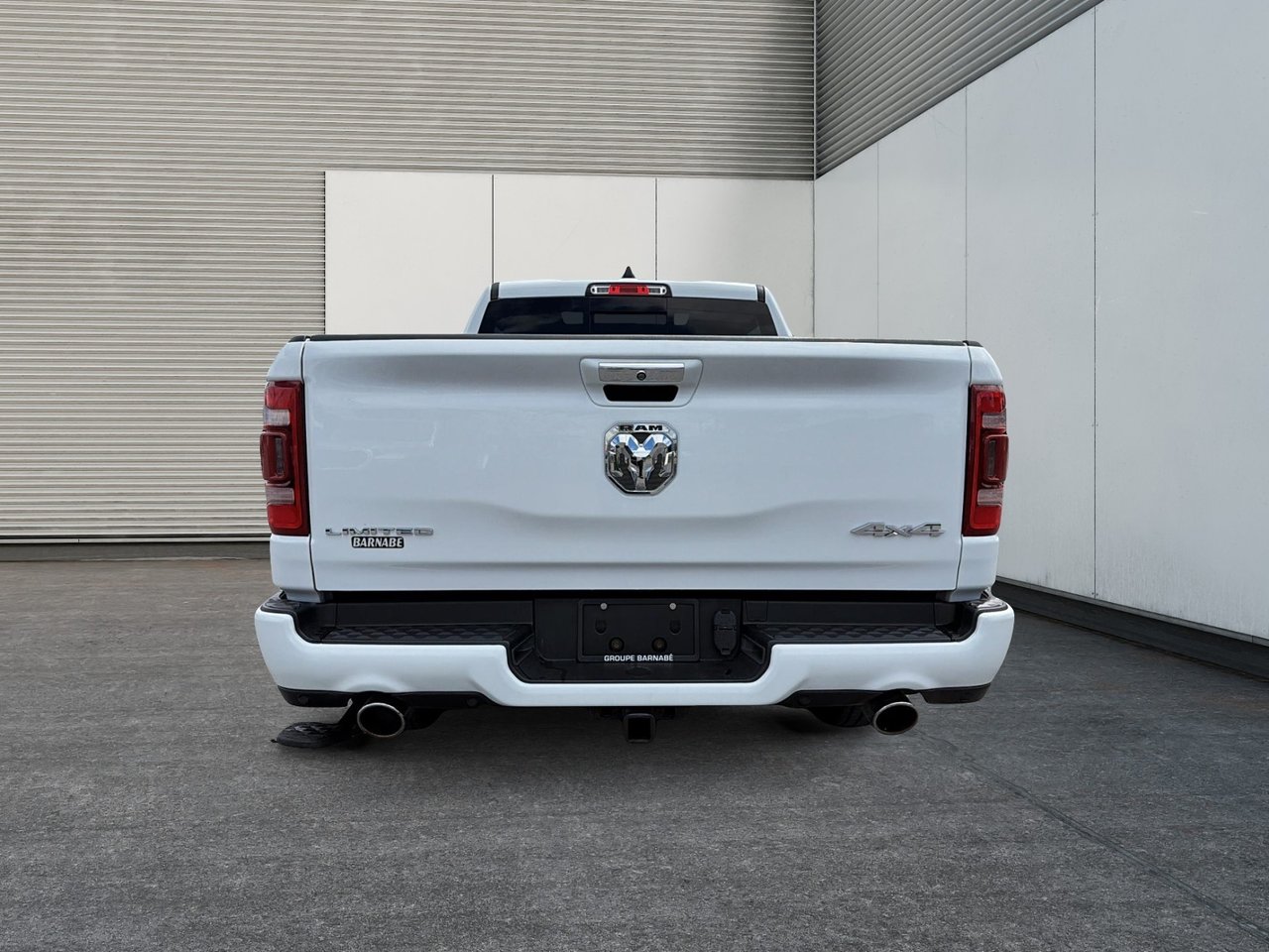 2020 Ram 1500 LIMITED 4X4 CREW CAB // DIESEL // TOIT PANORAMIQUE-2