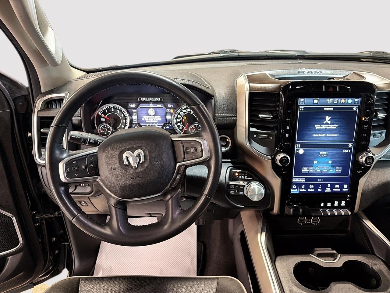 Ram 1500 Laramie 2022-9