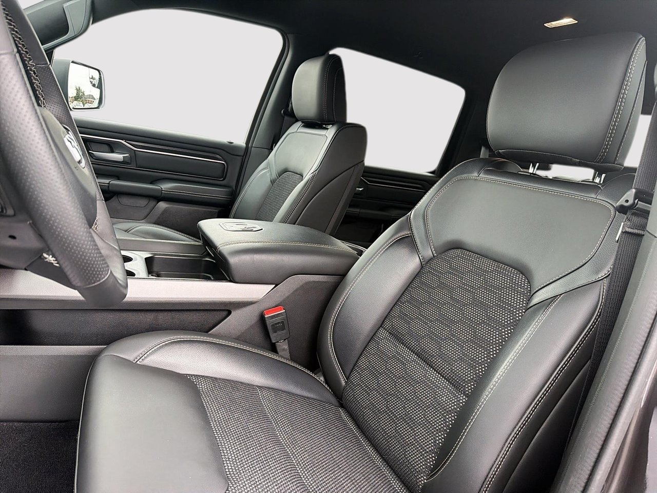2025 Ram 1500 Sport - Crew cab - moteur hurricane-8
