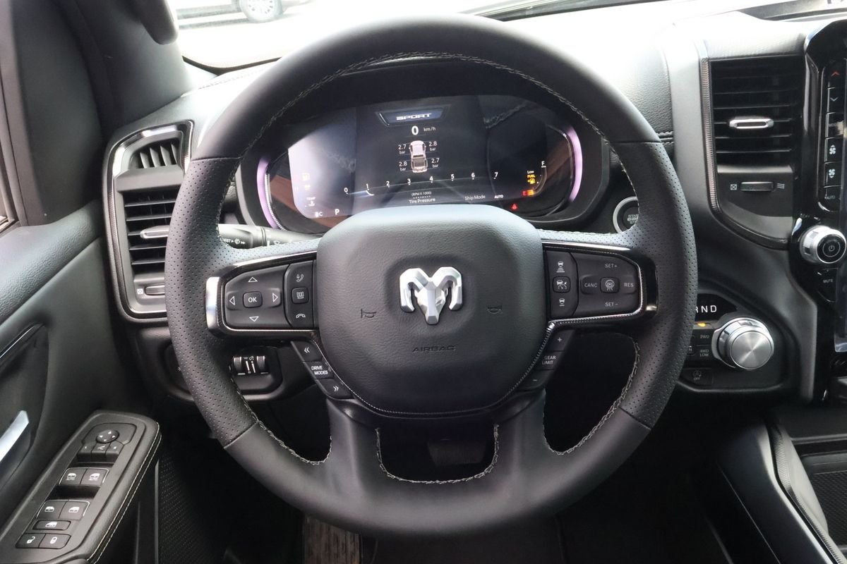 2025 Ram 1500 Sport-8