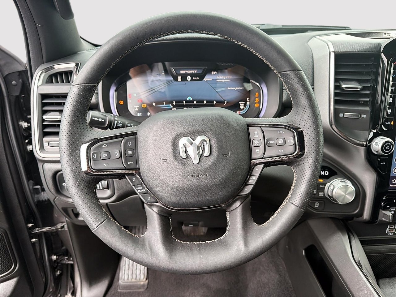 2025 Ram 1500 Sport - Crew cab - moteur hurricane-11