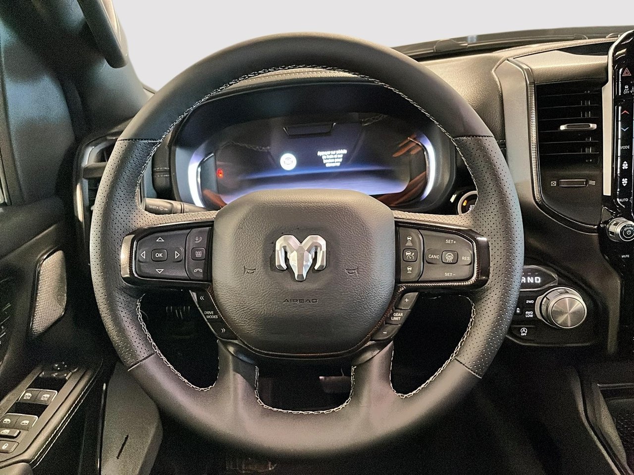 2026 Ram 1500 SPORT-10