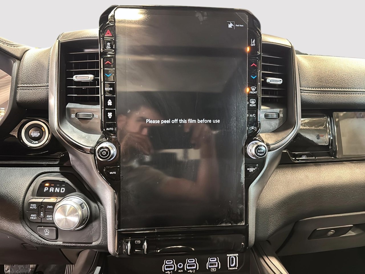 2026 Ram 1500 SPORT-13