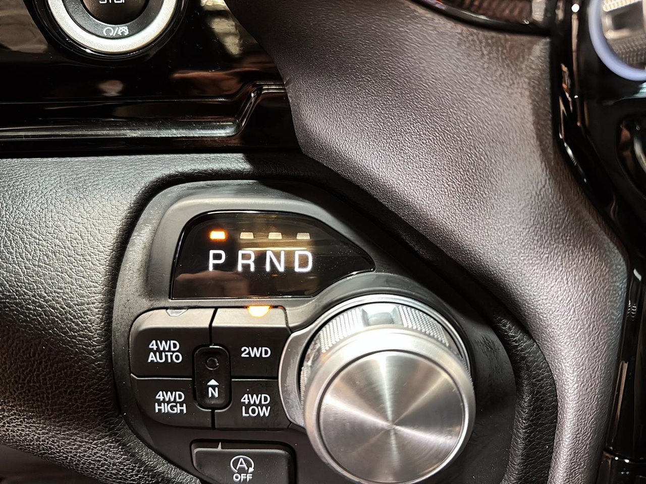 2026 Ram 1500 SPORT-14