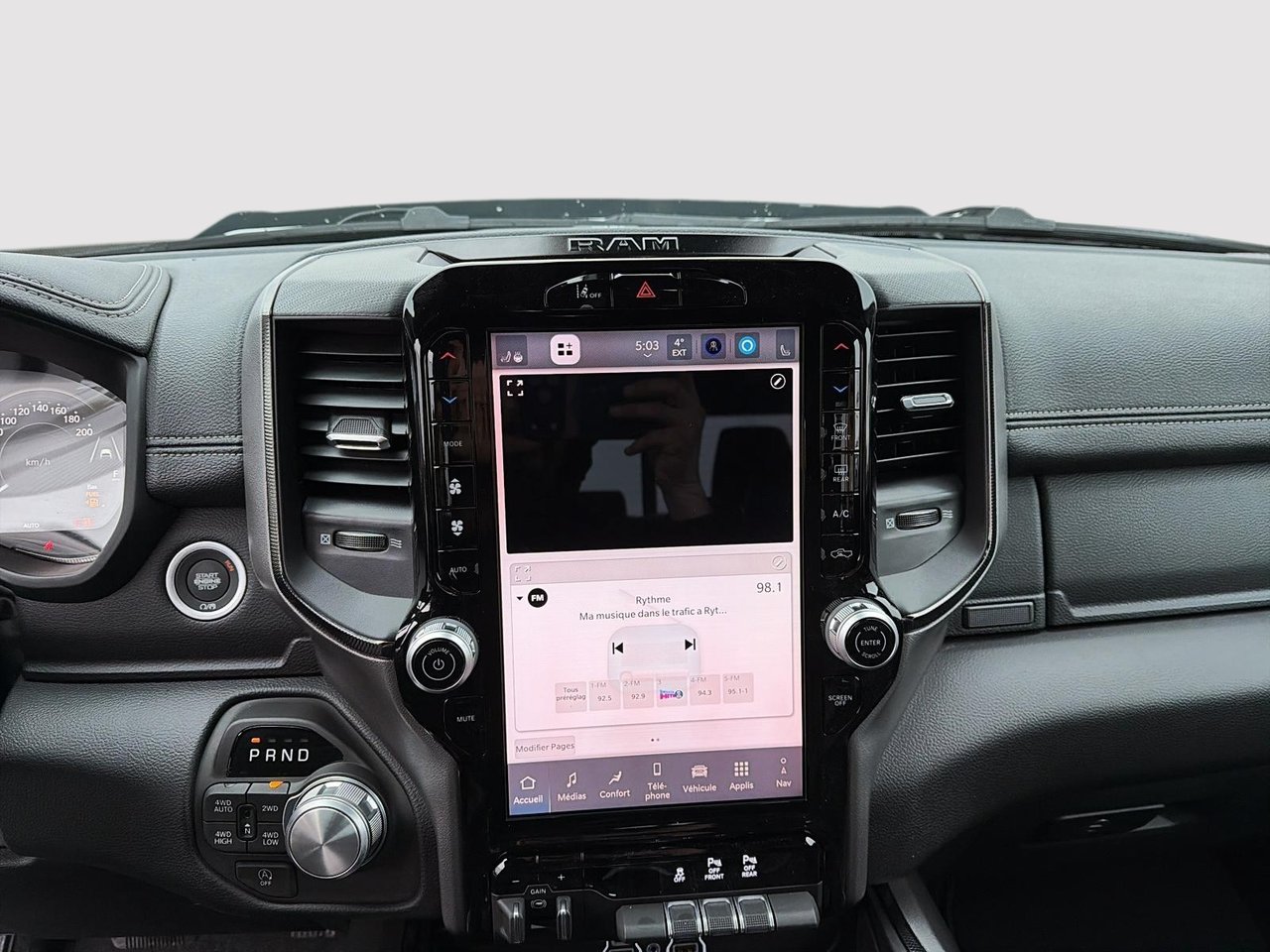 2026 Ram 1500 SPORT-18