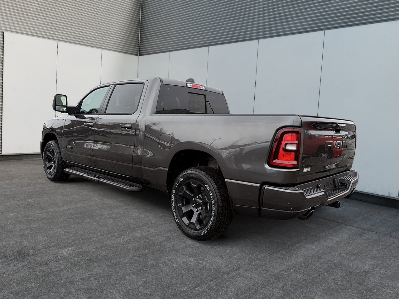 2026 Ram 1500 SPORT-3