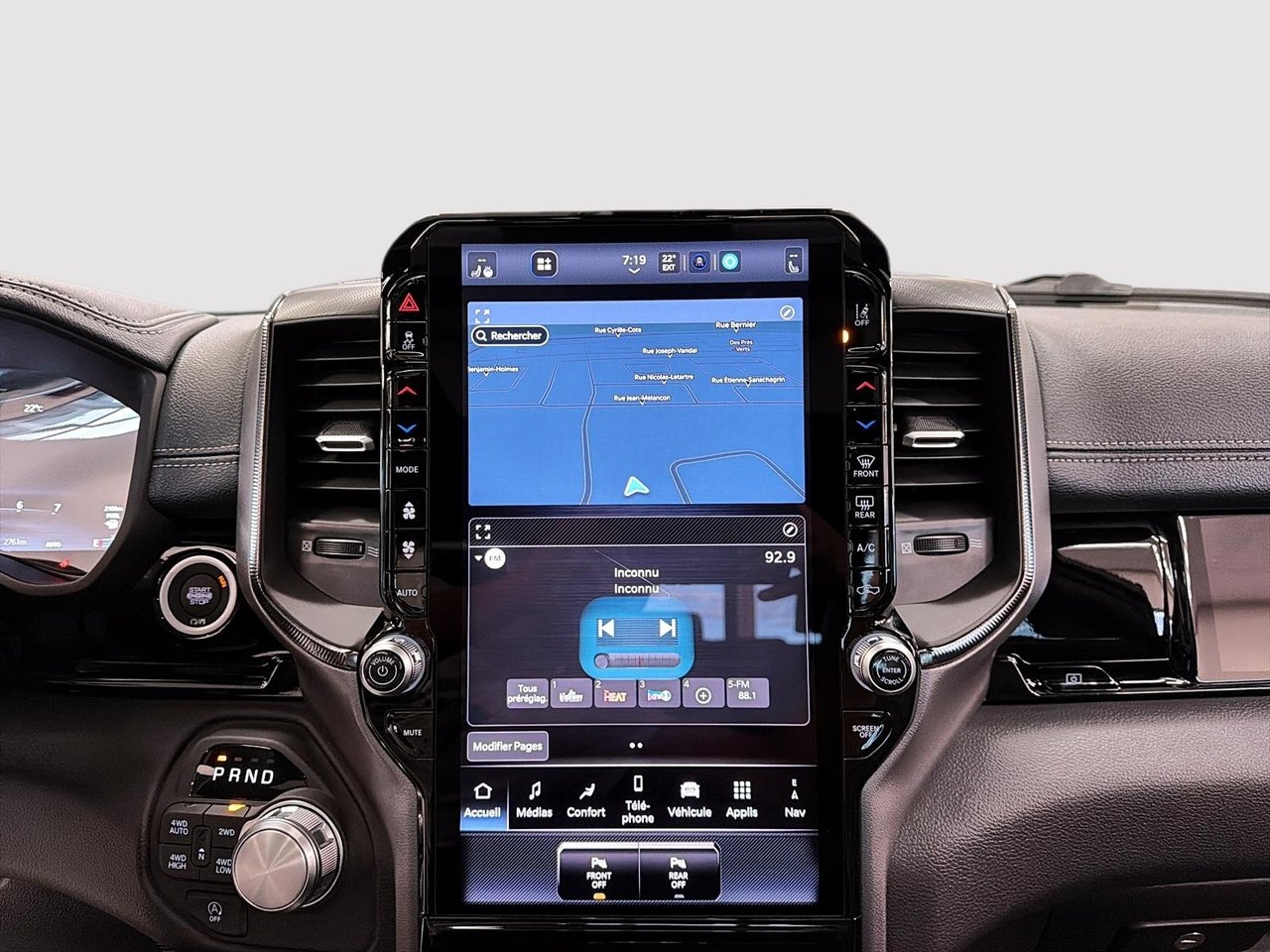 2026 Ram 1500 SPORT-19