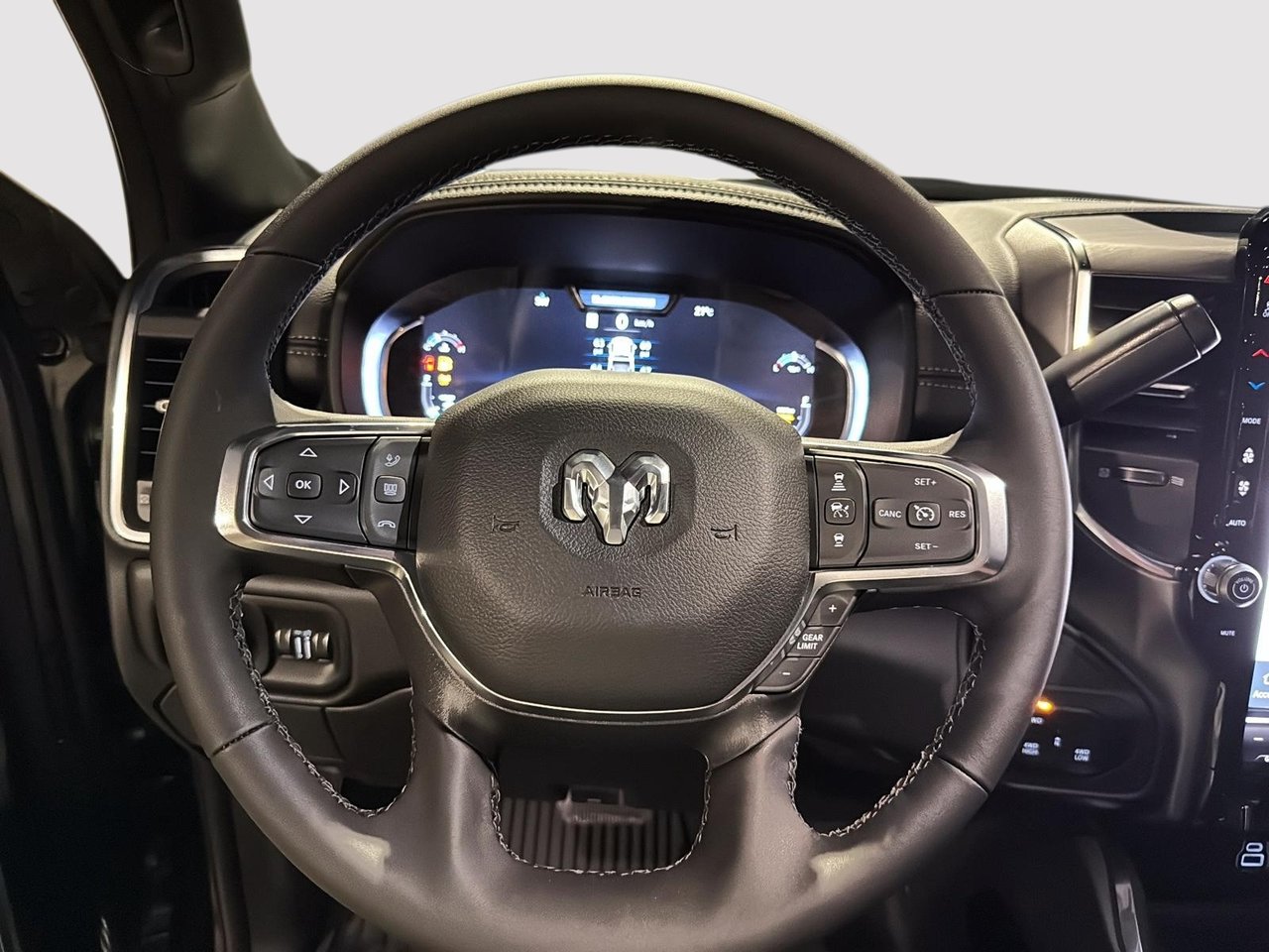 2026 Ram 2500 LARAMIE-10