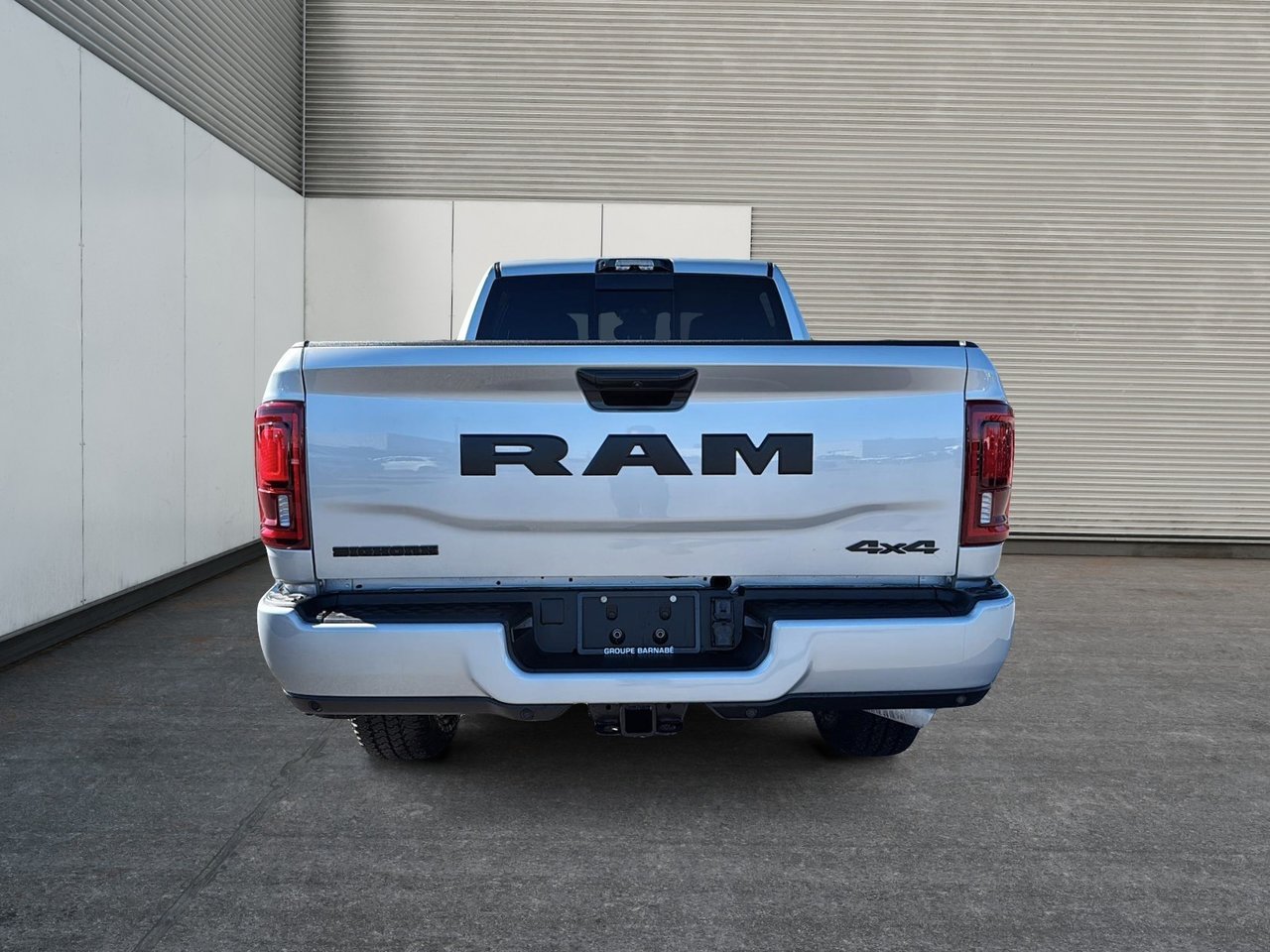 2026 Ram 2500 BIG HORN-2