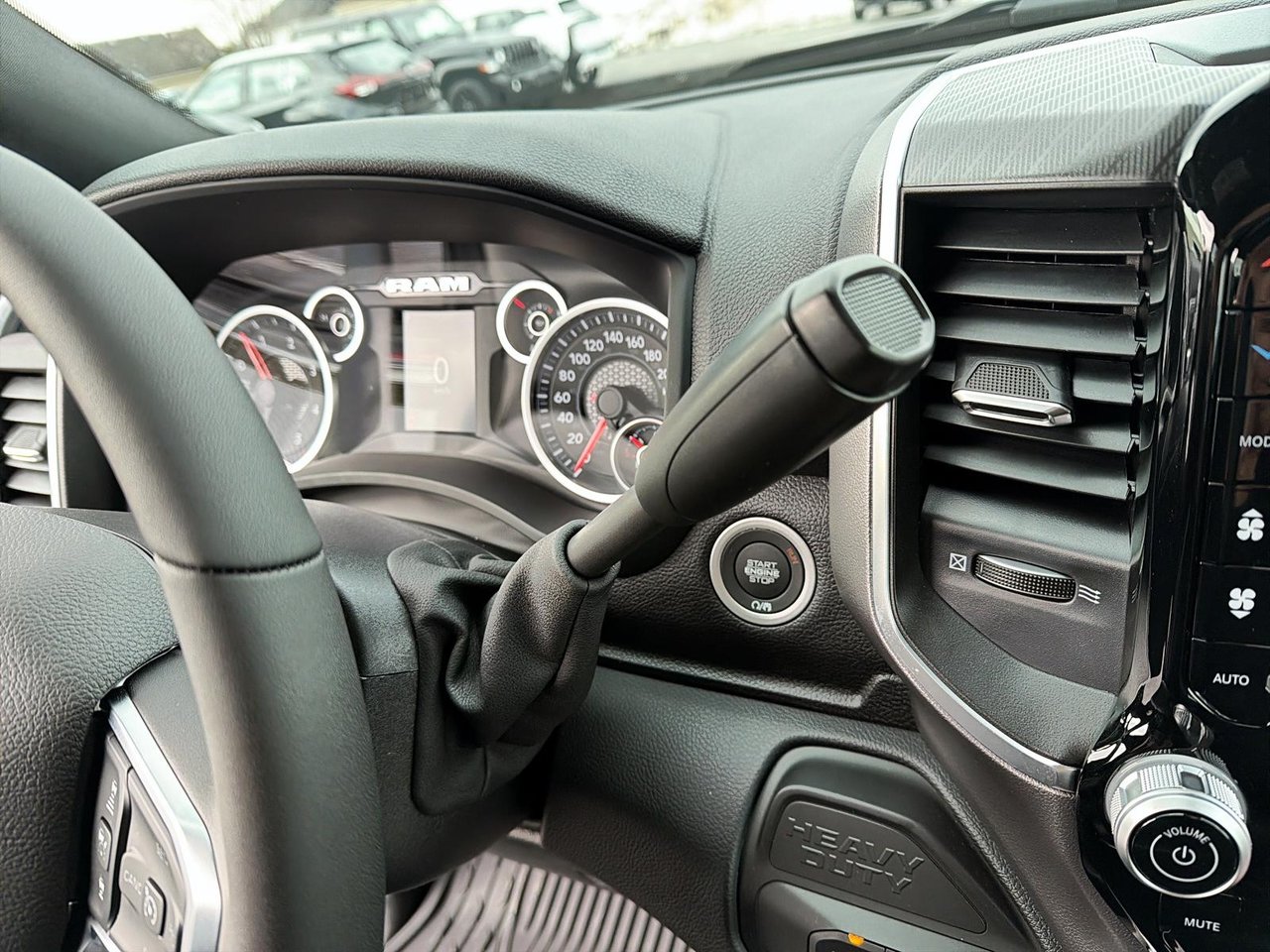 2026 Ram 2500 BIG HORN-14