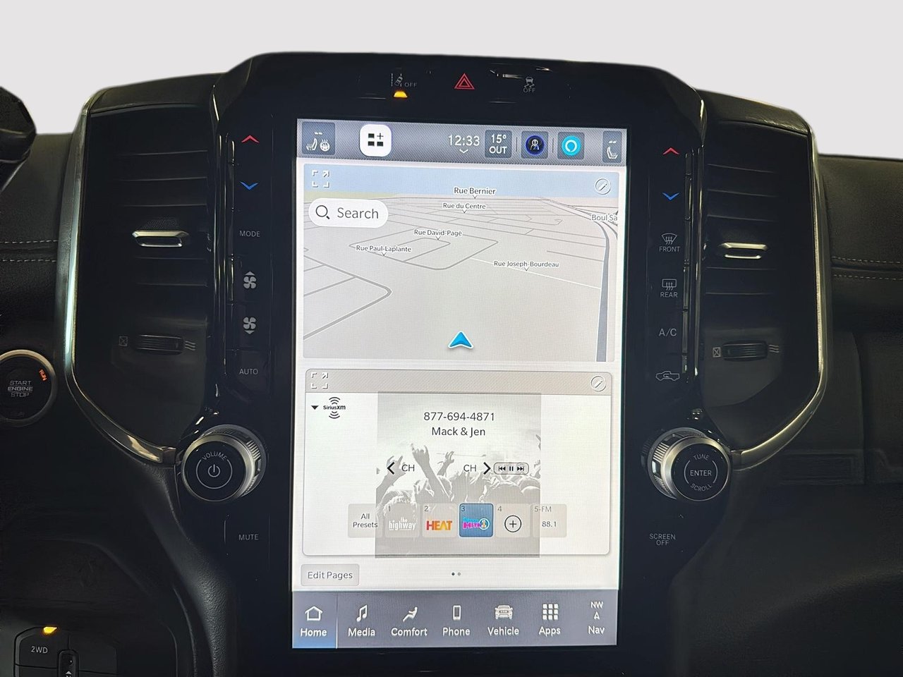 2025 Ram 3500 LARAMIE-19