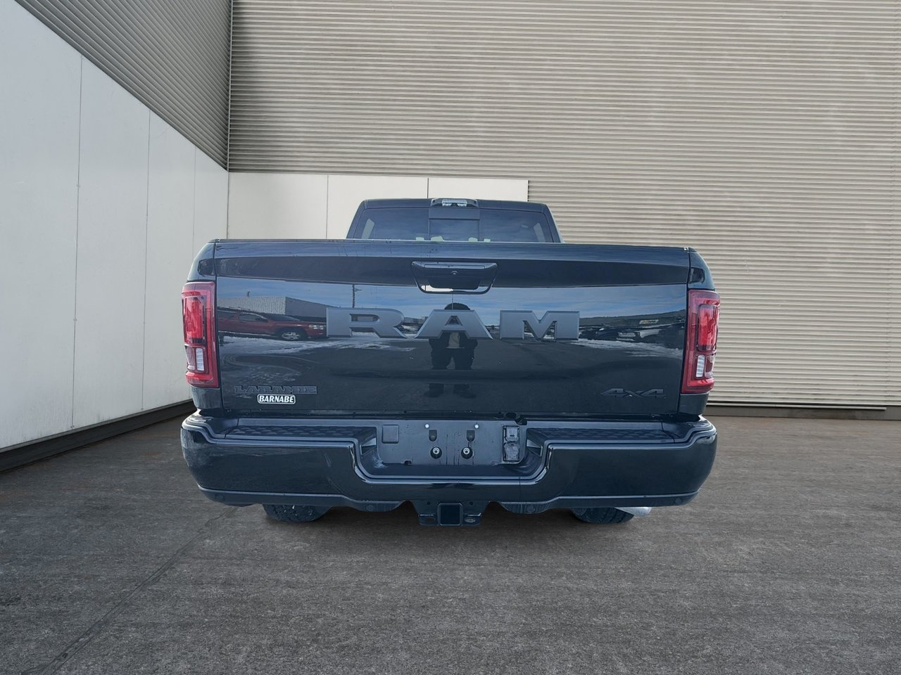 2026 Ram 3500 LARAMIE-2