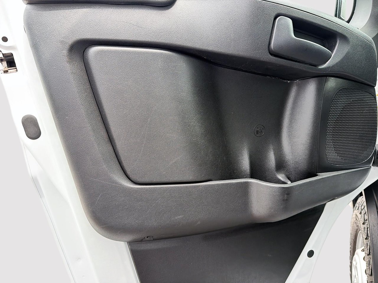Ram ProMaster Cargo Van Tradesman 2025-10