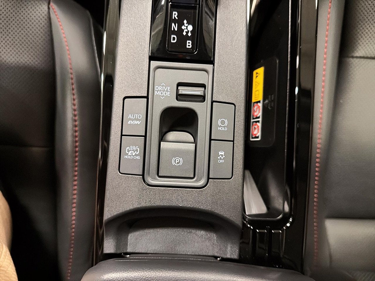 2024 Toyota PRIUS PRIME XSE HYBRIDE BRANCHABLE-15
